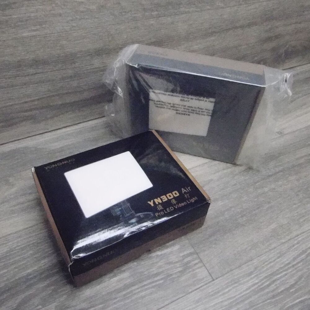 YONGNUO YN300 Air 3200K-5500K LED Studio Video Light Wide Operating Voltage X 2